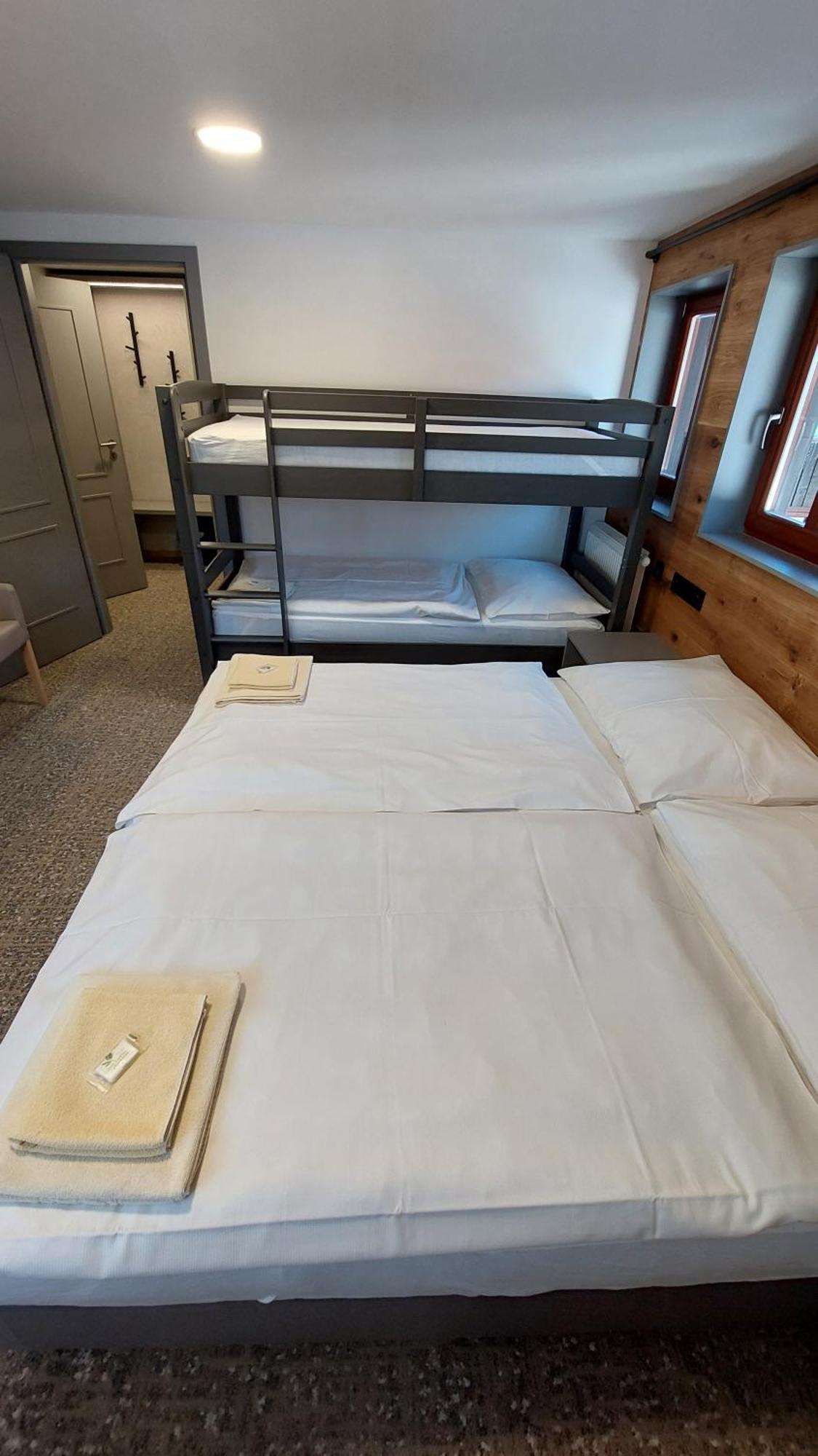 Hotel Bouda Jana 페츠 포트 스네스코우 외부 사진